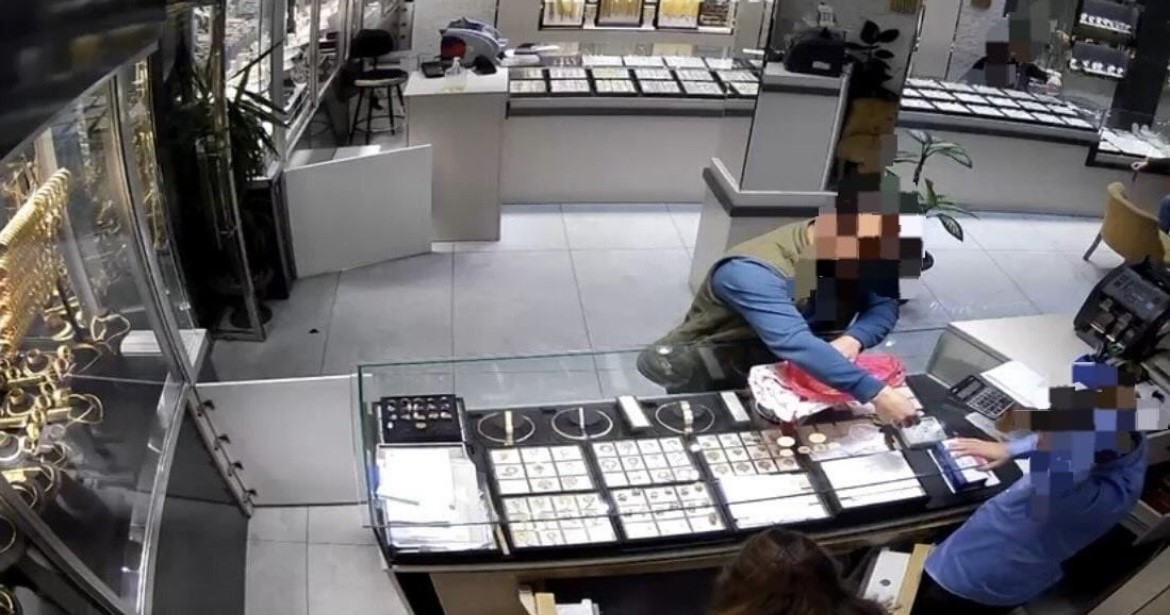 Kamera kayıtlarını da &ccedil;alıp izini kaybettirmek istedi, jandarma faili b&ouml;yle &ccedil;&ouml;zd&uuml;
