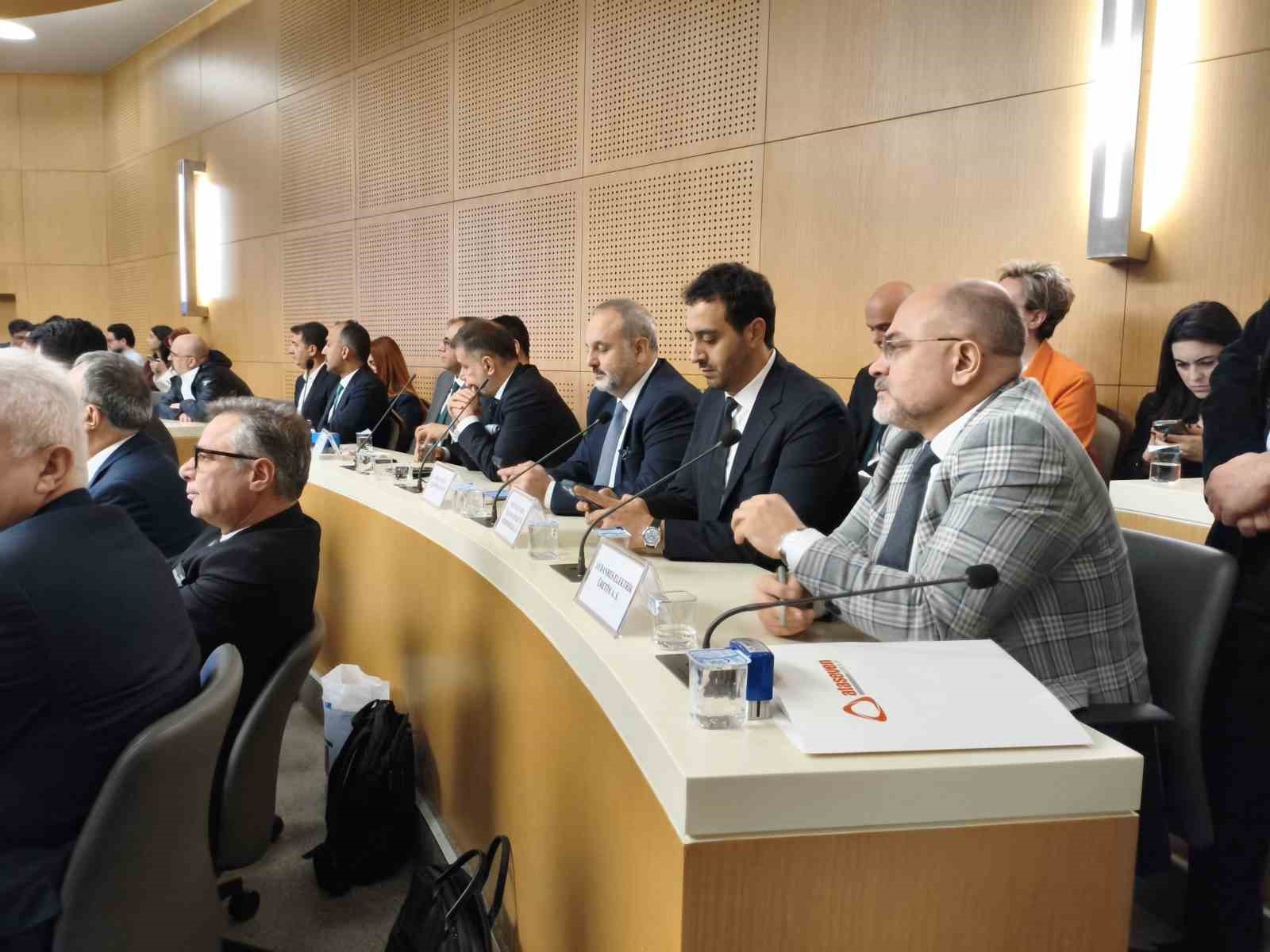 YEKA RES-2025 Yarışmaları tamamlandı: 6 bölge için teklifler belli oldu