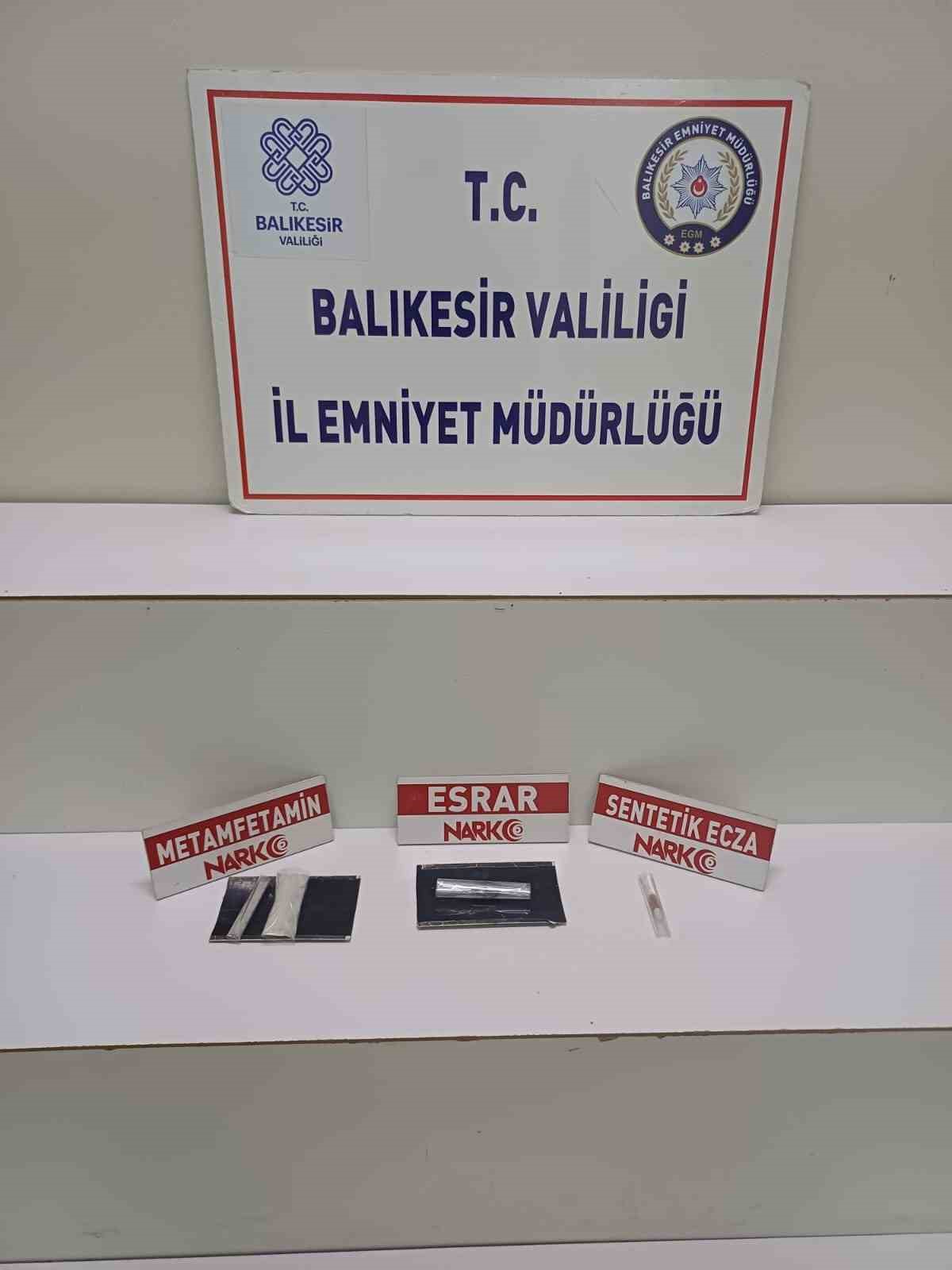 Edremit’te narkotik operasyonlarında 7 kişi tutuklandı