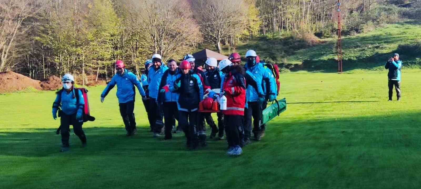 Düzce’de gerçekleştirilen tatbikatta UMKE’ciler yeteneklerini geliştirdi