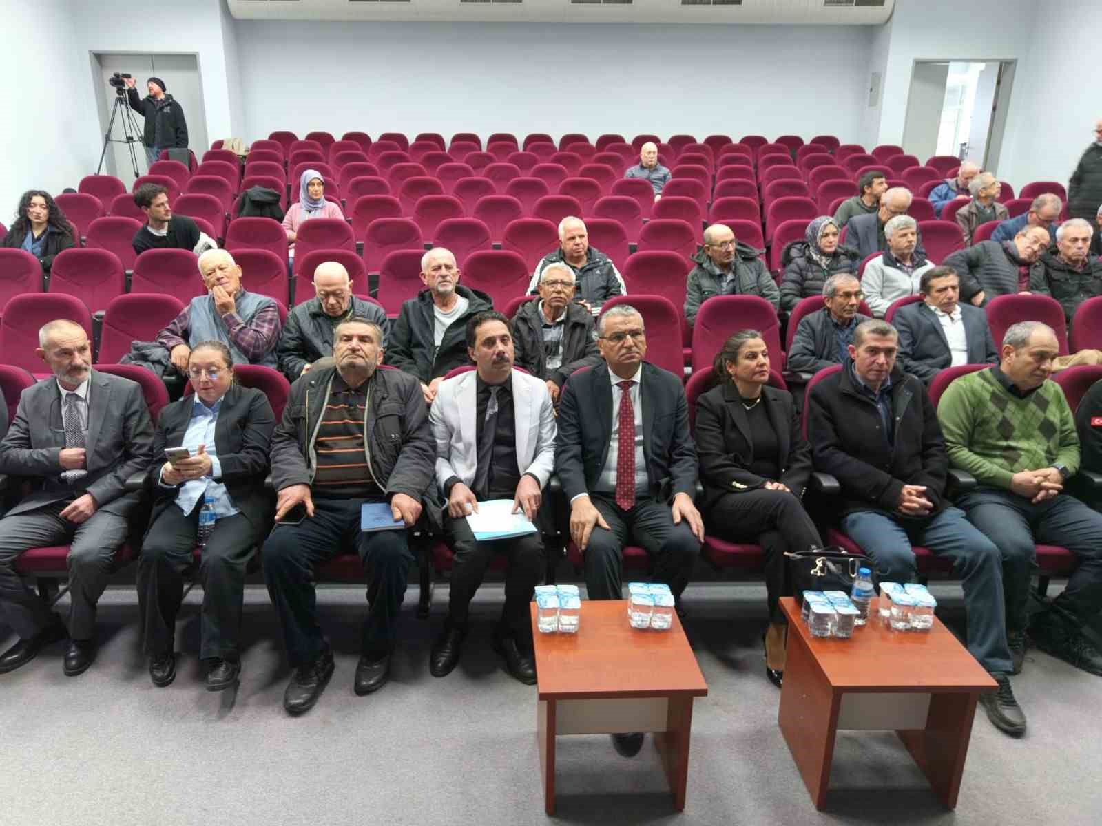 Eskişehir&rsquo;de &rsquo;T&uuml;rkiye&rsquo;de Arıcılık ve Arı &Uuml;r&uuml;nleri Paneli&rsquo; d&uuml;zenlendi
