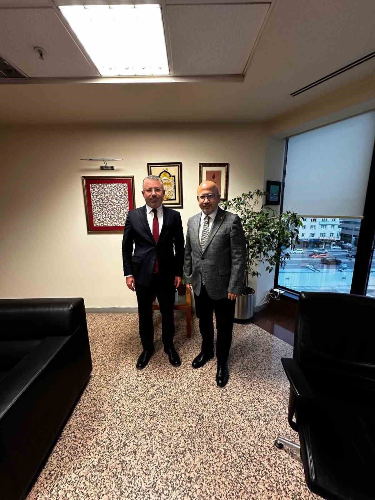 Rekt&ouml;r Kırışık iletişim odaklı kurumsal temaslarda bulundu
