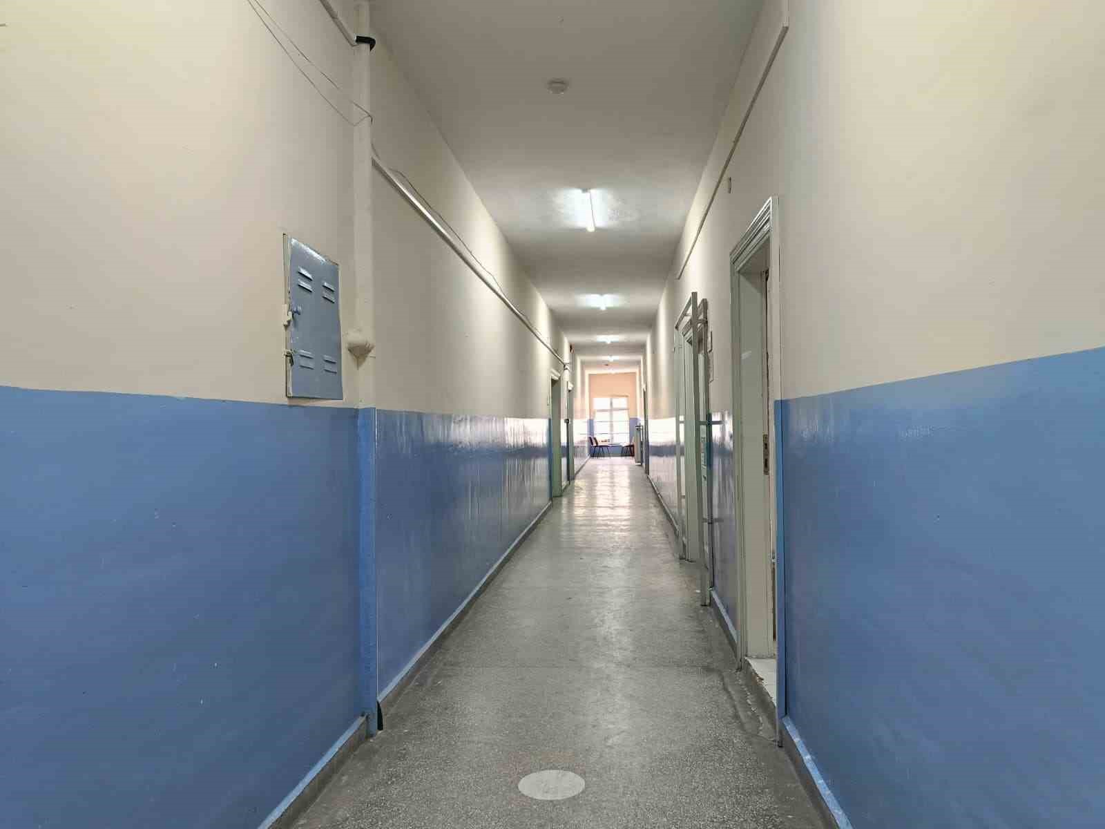 Okul müdürü iddialara cevap verdi