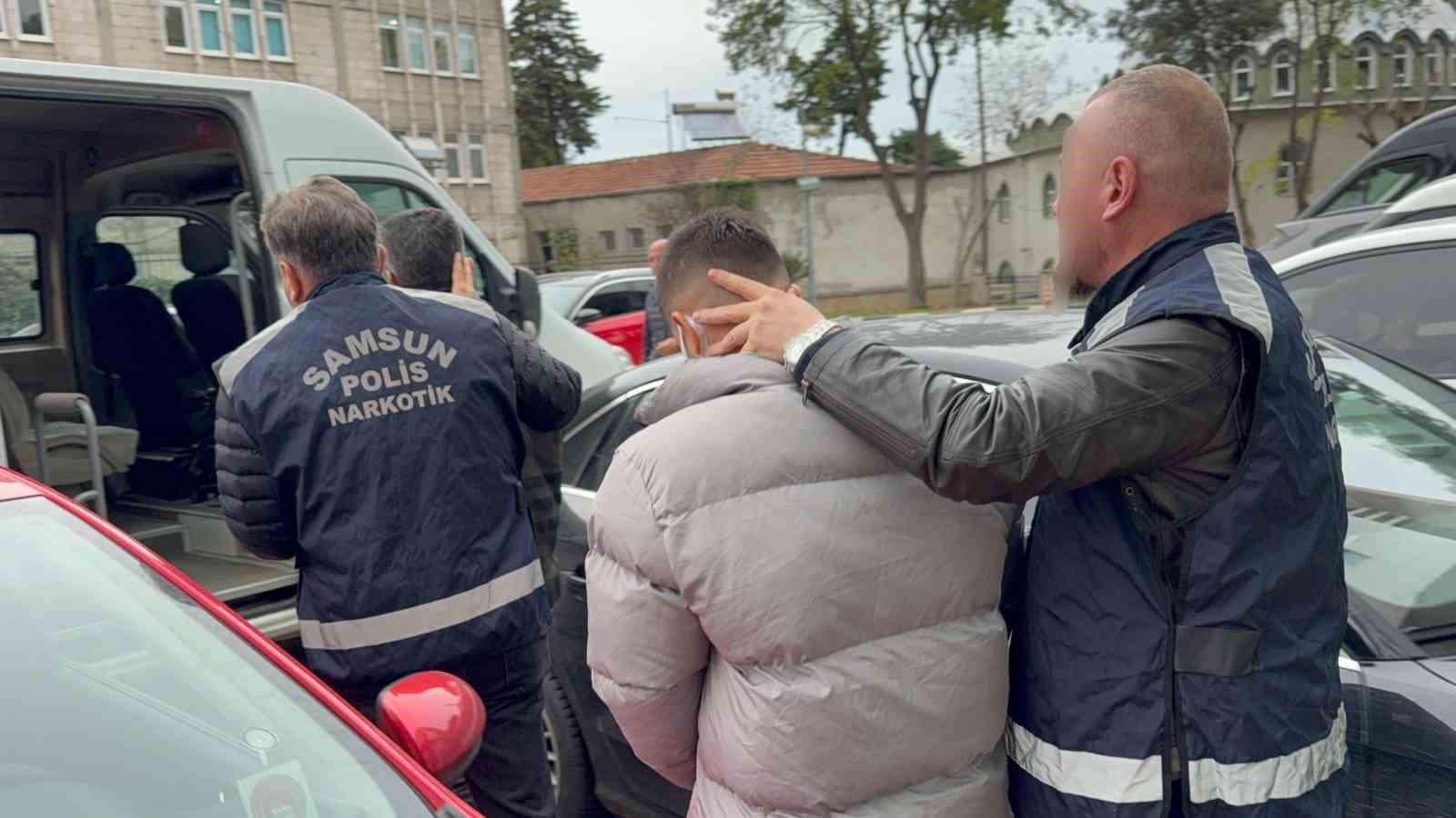 Samsun&rsquo;da uyuşturucuyla yakalanan 2 kişi tutuklandı
