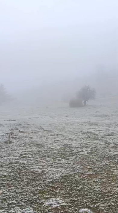 Eskişehir’e mevsimin ilk karı yağdı
