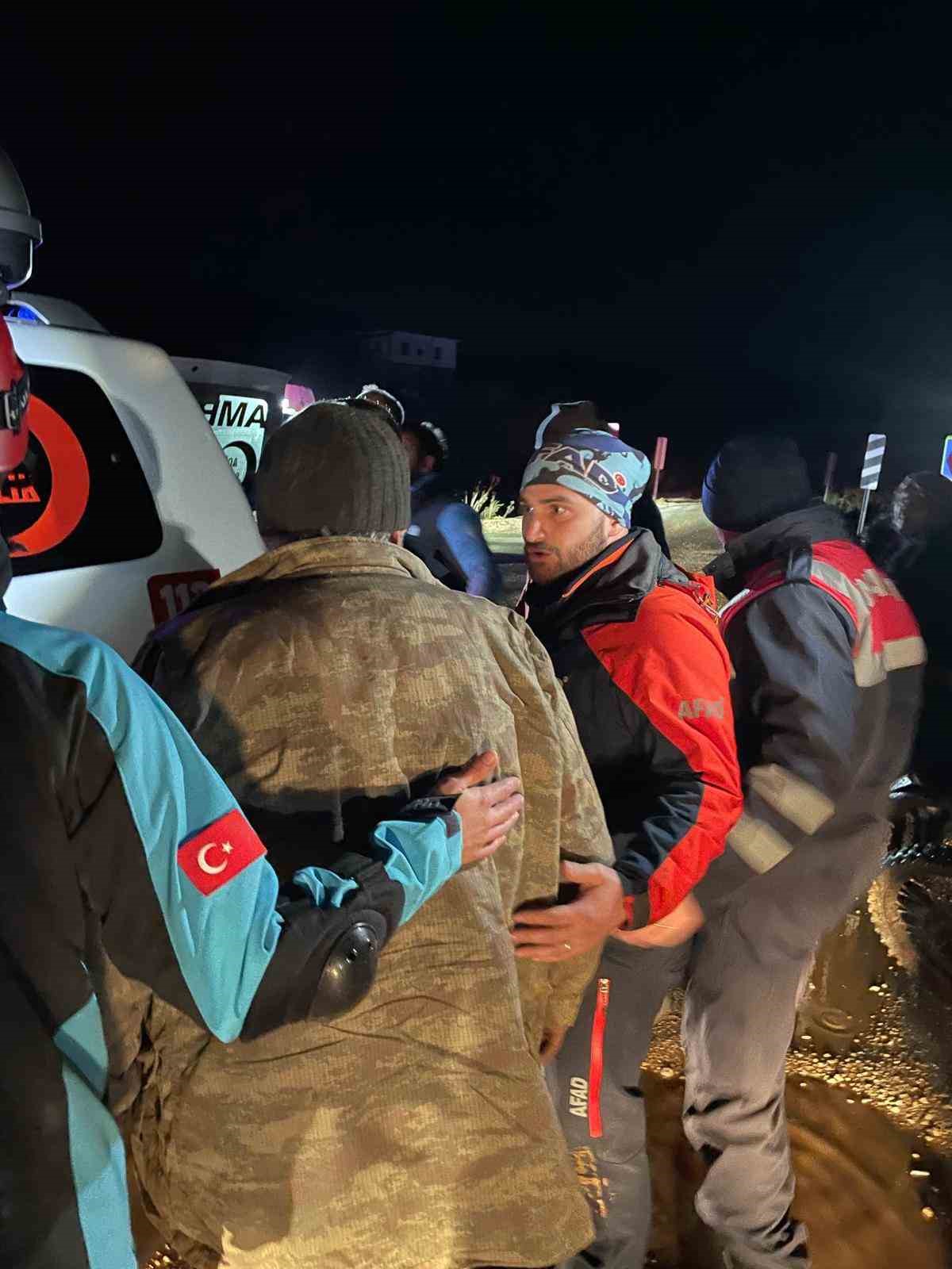 Yaylada mahsur kalan yaşlı çifte gece görüşlü dron takibi: Saatler sonra bulundular