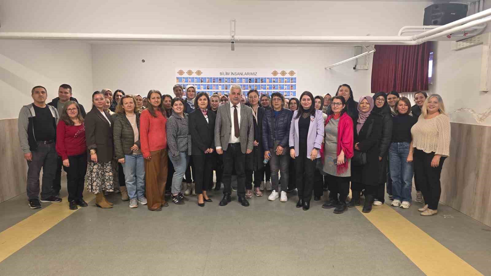 ’Dijital Tehditlere Karşı Bilinçlenme Semineri’ düzenlendi
