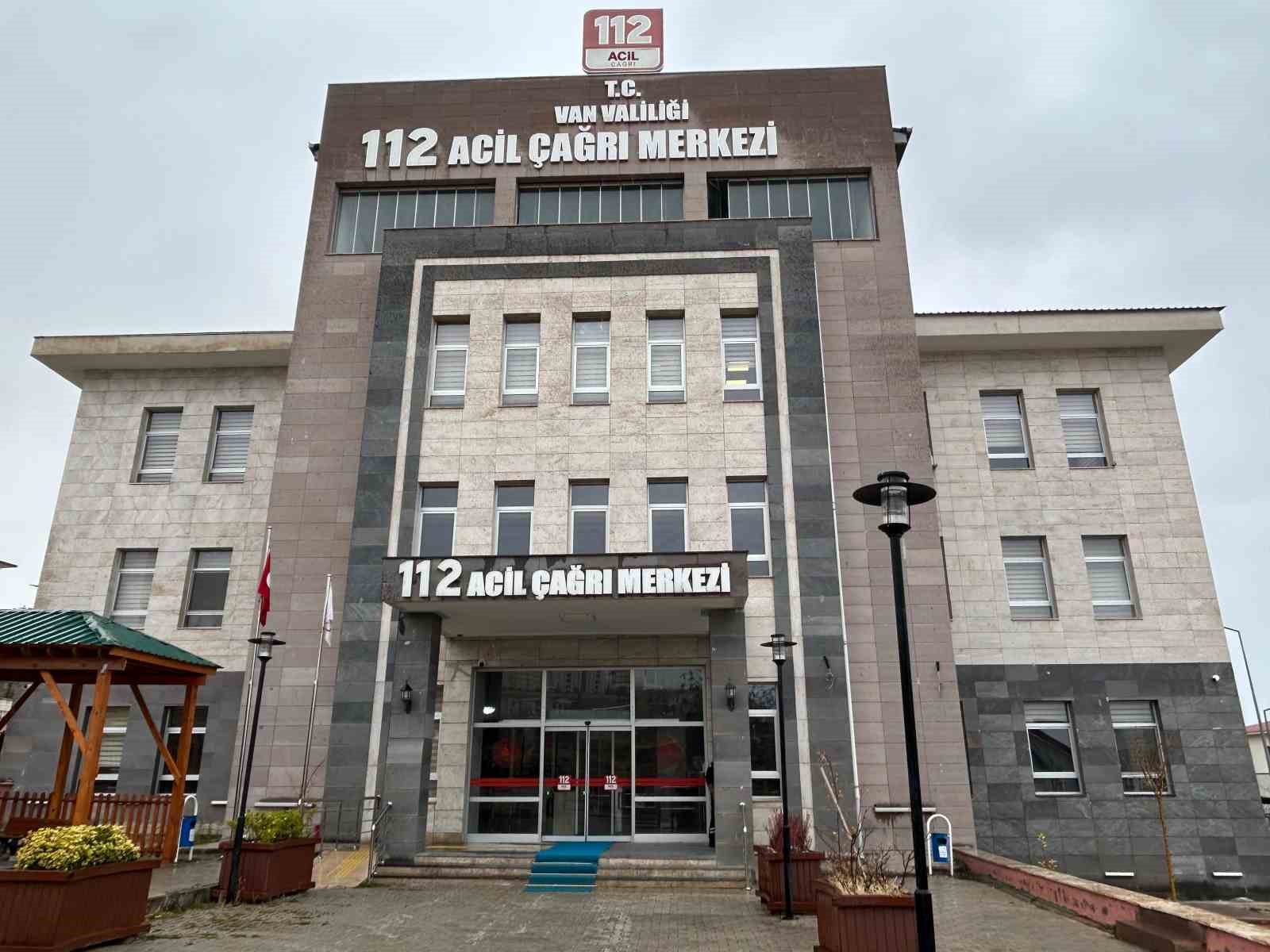 Van 112 Acil Çağrı Merkezi bu yıl 1 milyon 277 bin çağrı karşıladı