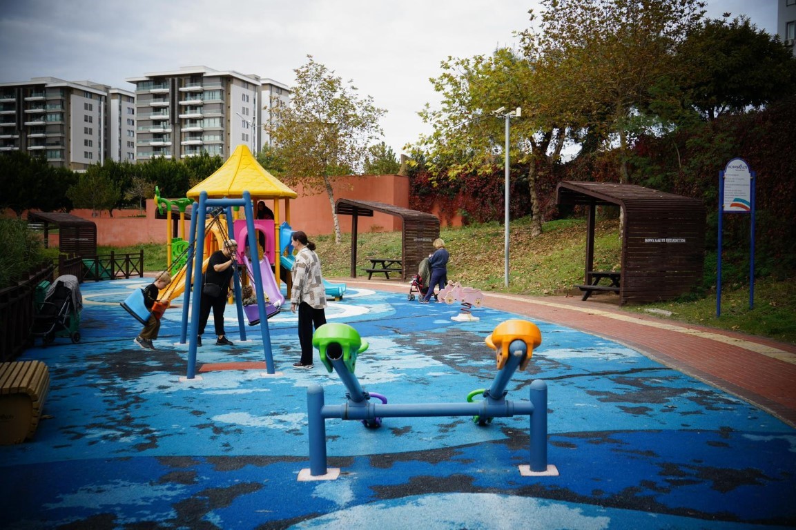 Konyaaltı’nın parklarına güvenlik kameraları yerleştiriliyor