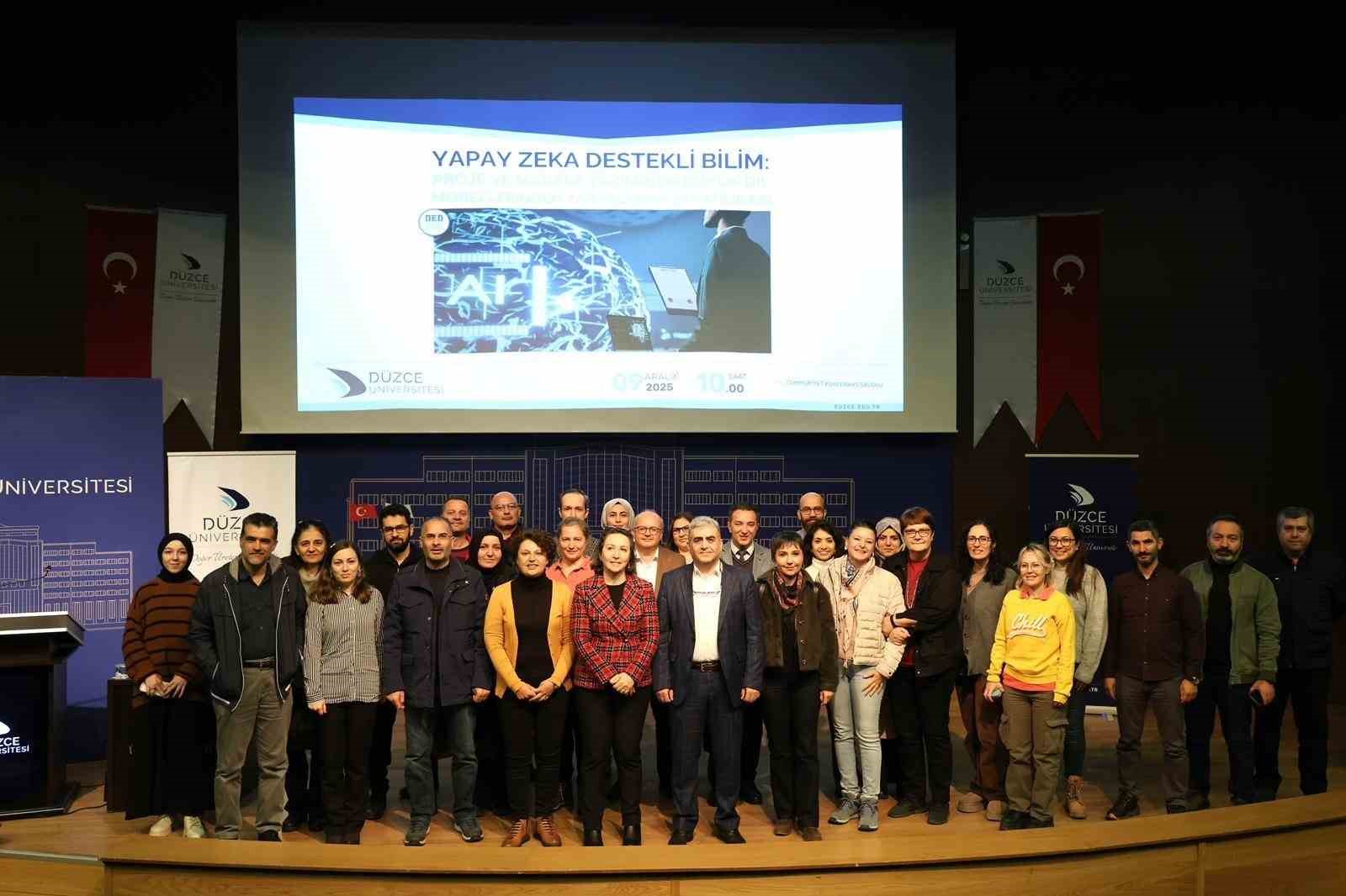 Yapay zeka destekli bilim anlatıldı