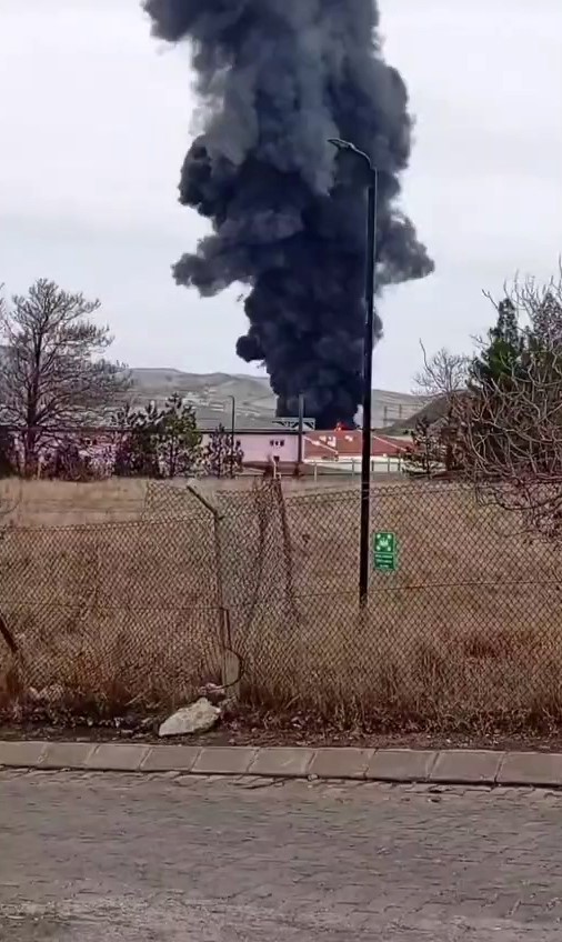 Kırıkkale’de kimya fabrikasında yangın