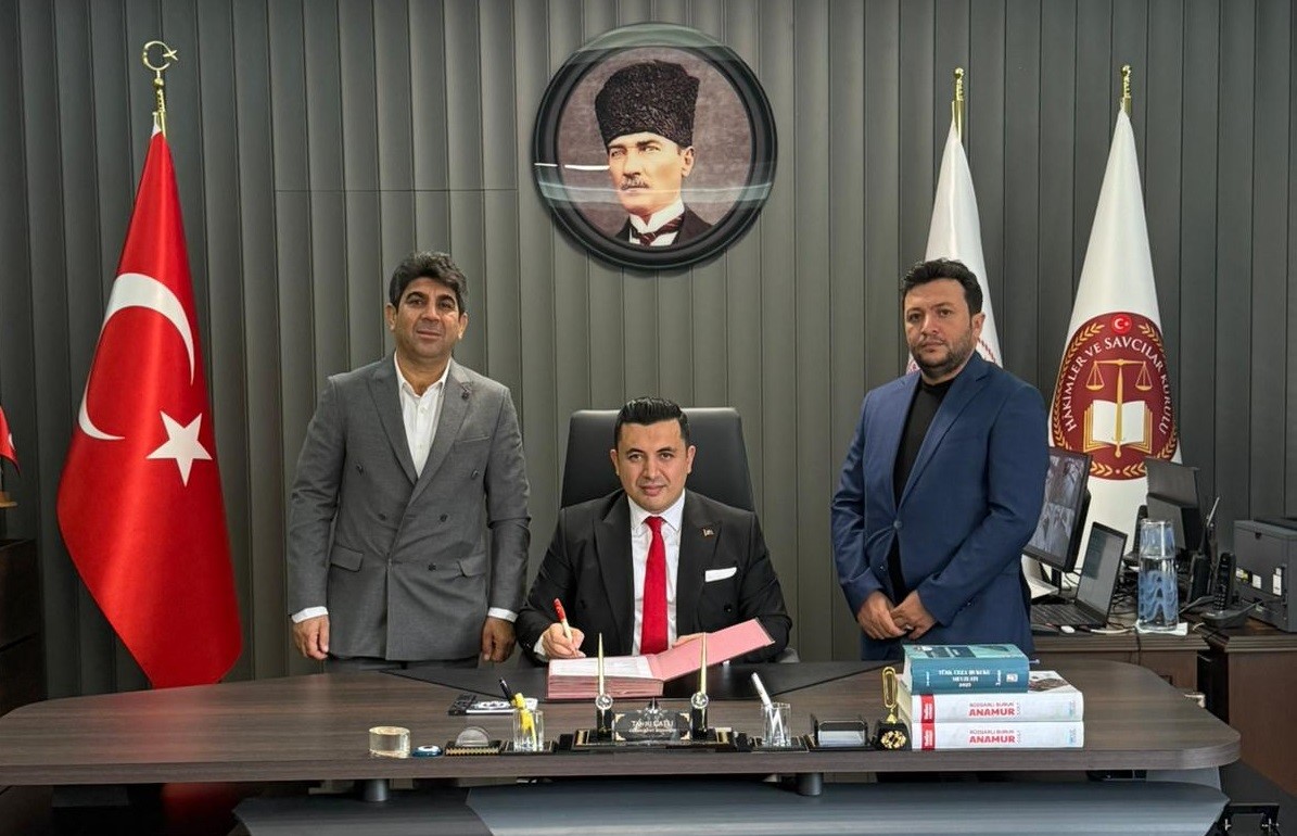 Anamur’da lojman projesi için imzalar atıldı