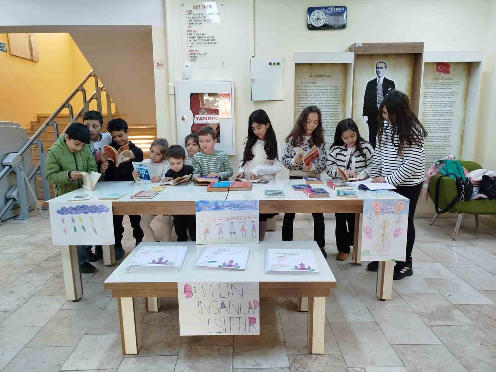 Dünya İnsan Hakları Günü’nde öğrencilerden farkındalık etkinliği