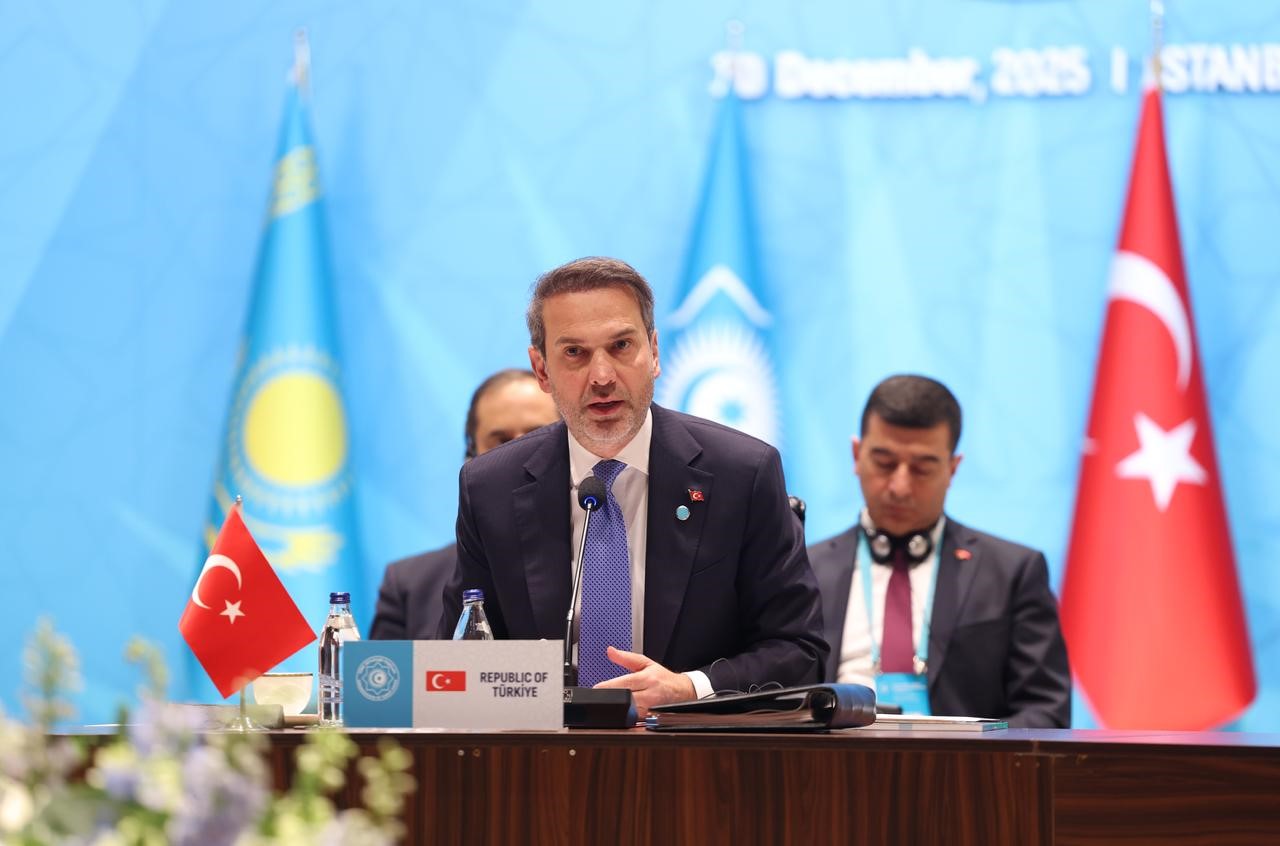 Bakan Bayraktar’dan Türk Dünyası’na ‘Hazar’ teklifi