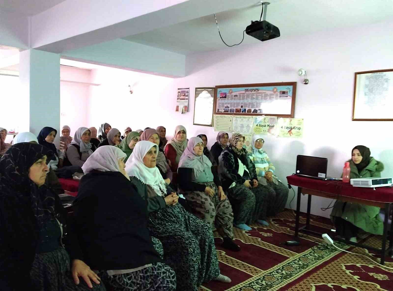 Kadın çiftçilere yönelik eğitim çalışmaları devam ediyor