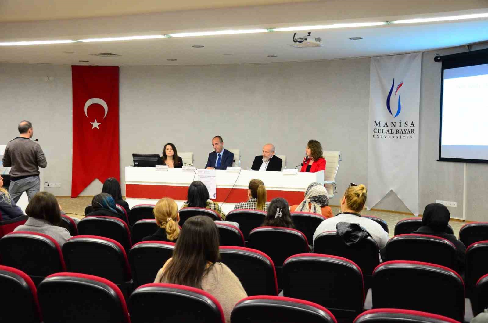 MCB&Uuml;&rsquo;de D&uuml;nya İnsan Hakları G&uuml;n&uuml; paneli
