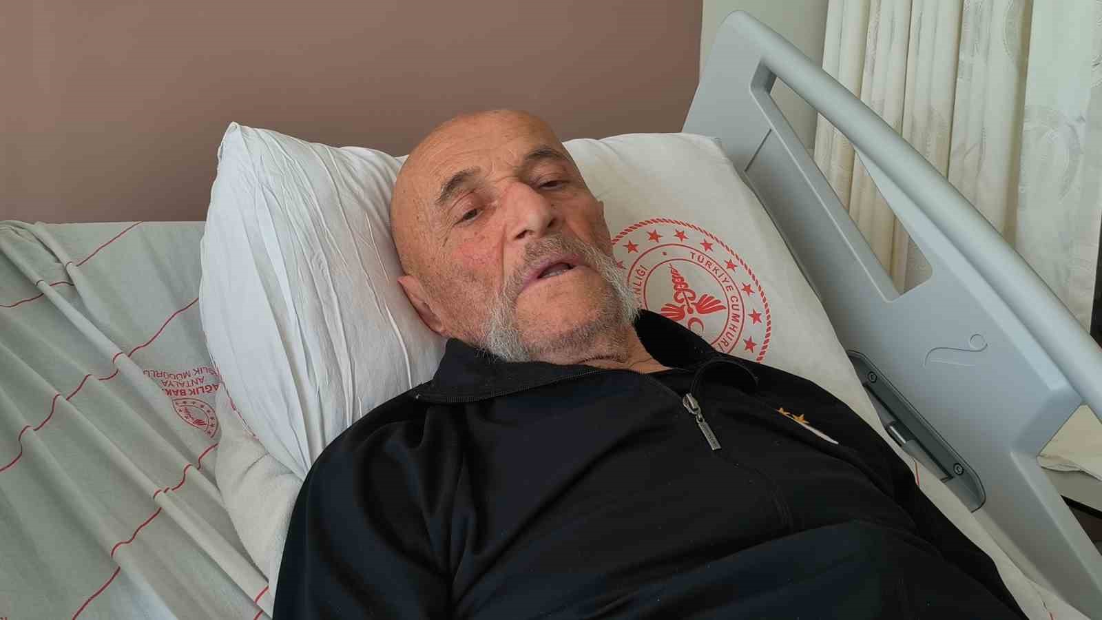 Türk sinemasının usta oyuncusu Coşkun Göğen’in hastanedeki tedavisi sürüyor