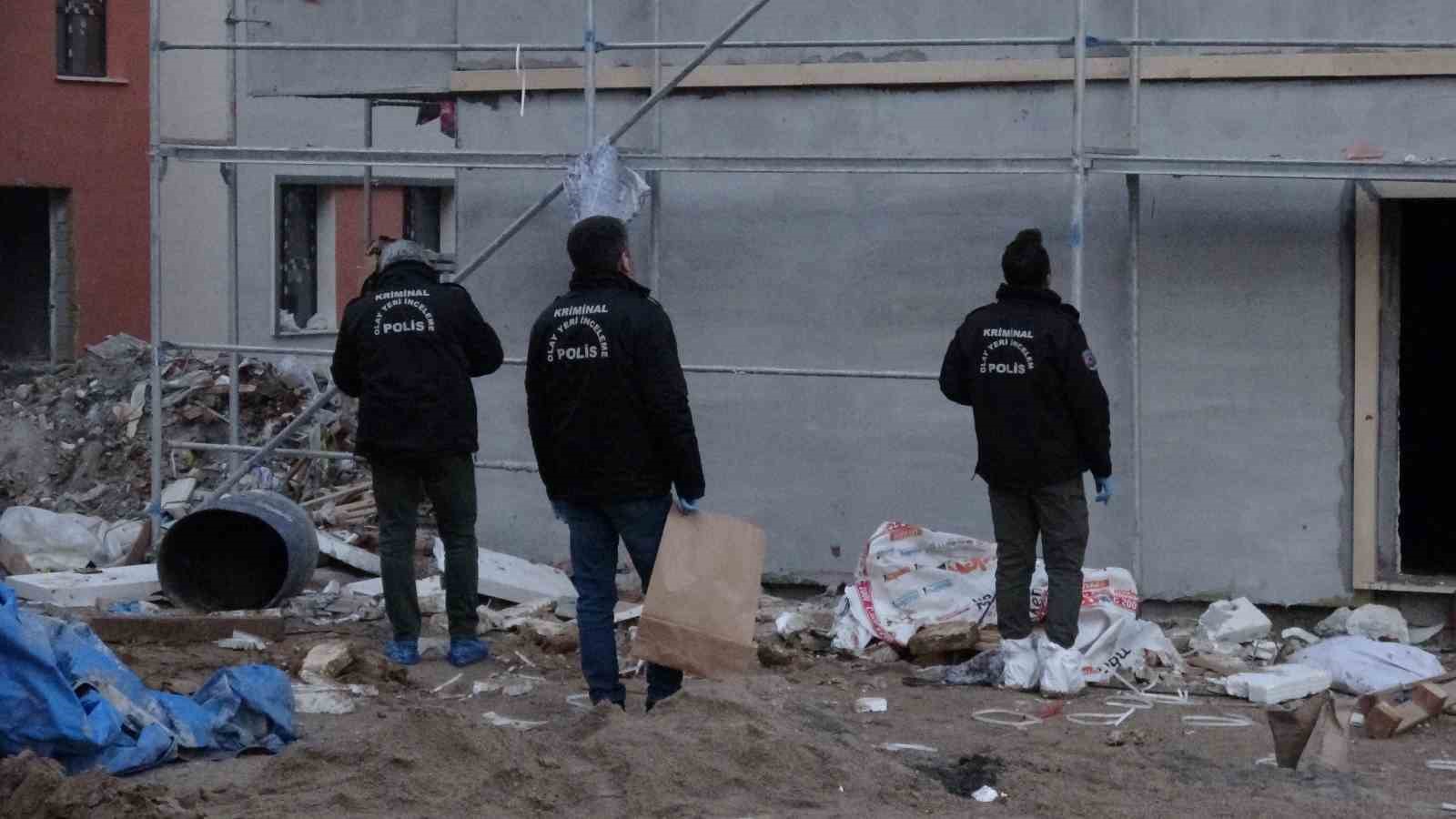 Malatya’da inşaatın çatısından düşen işçi ağır yaralandı