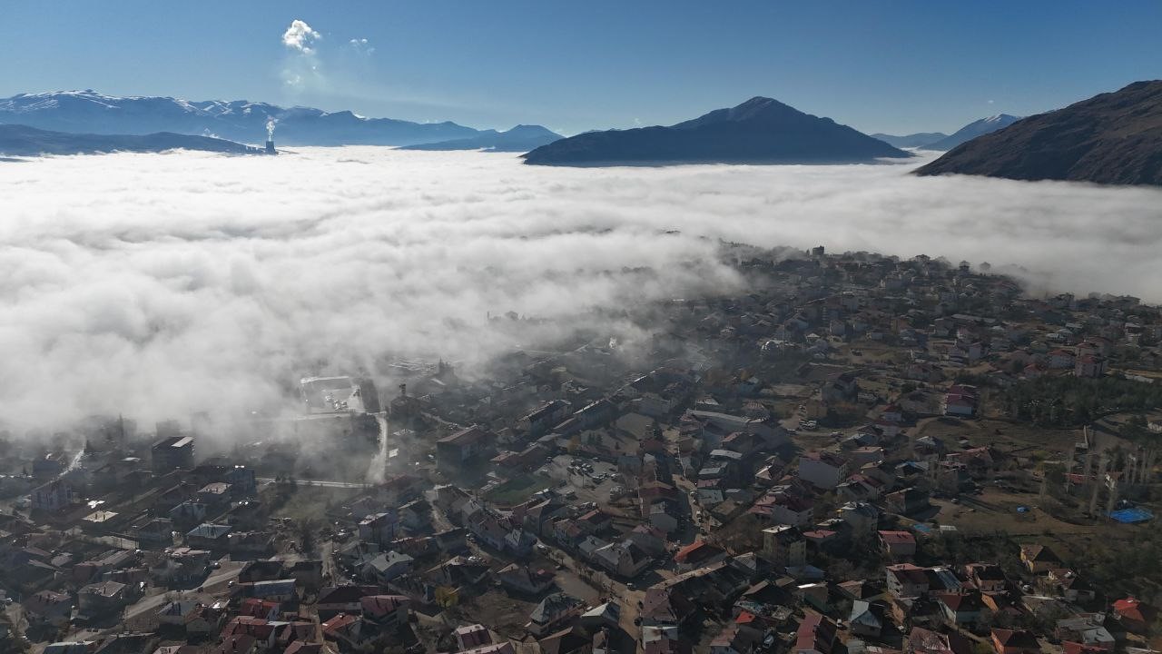 Sis kartpostallık görüntüler oluşturdu