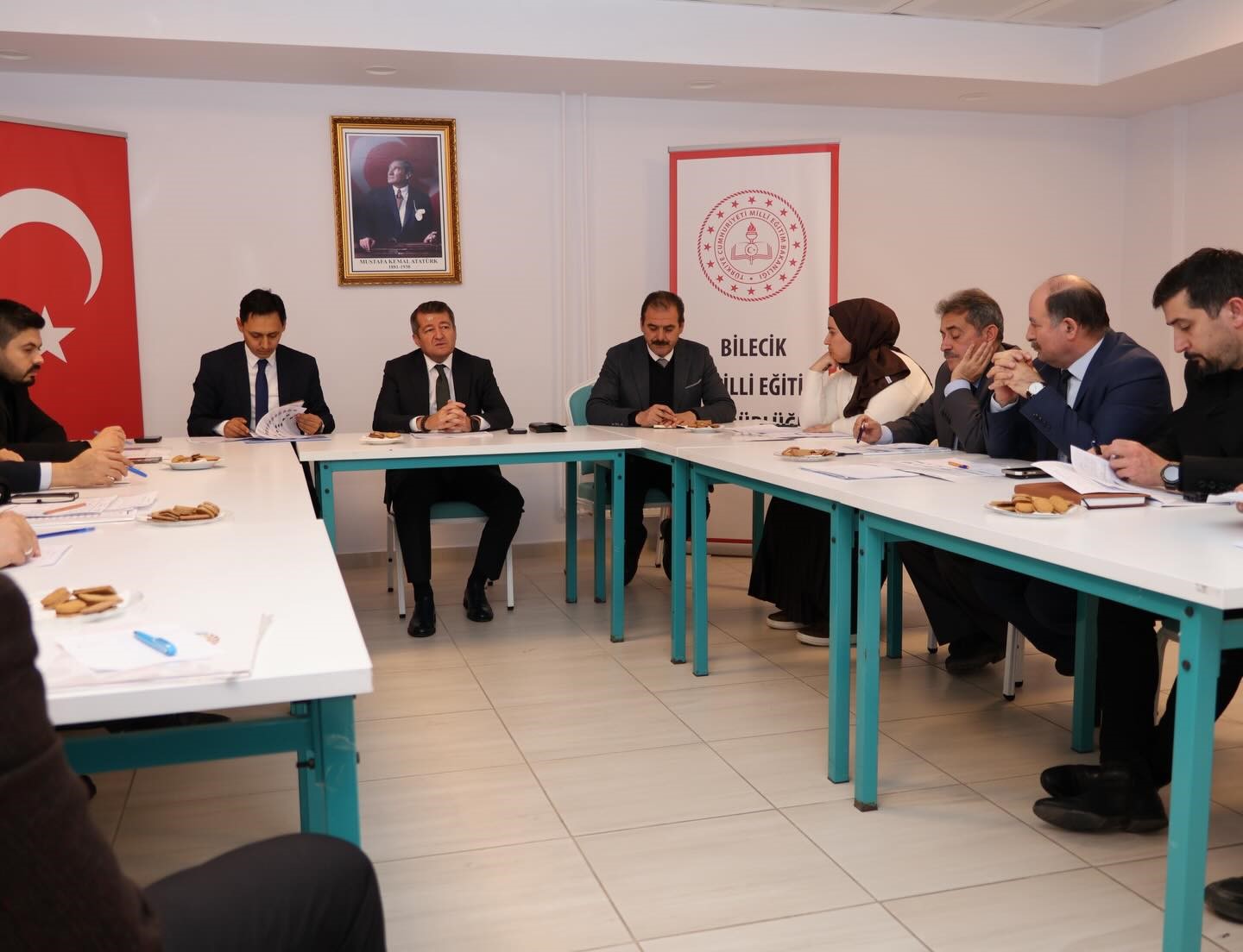 Bilecik’te ortaokul müdürleriyle eğitim değerlendirme toplantısı