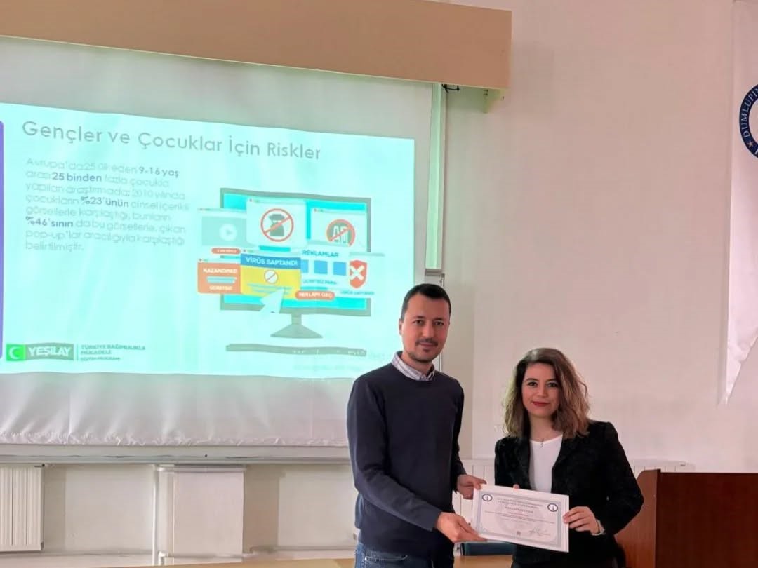 Hisarcık MYO’da "Davranışsal Bağımlılıkla Mücadele" konulu eğitim düzenlendi
