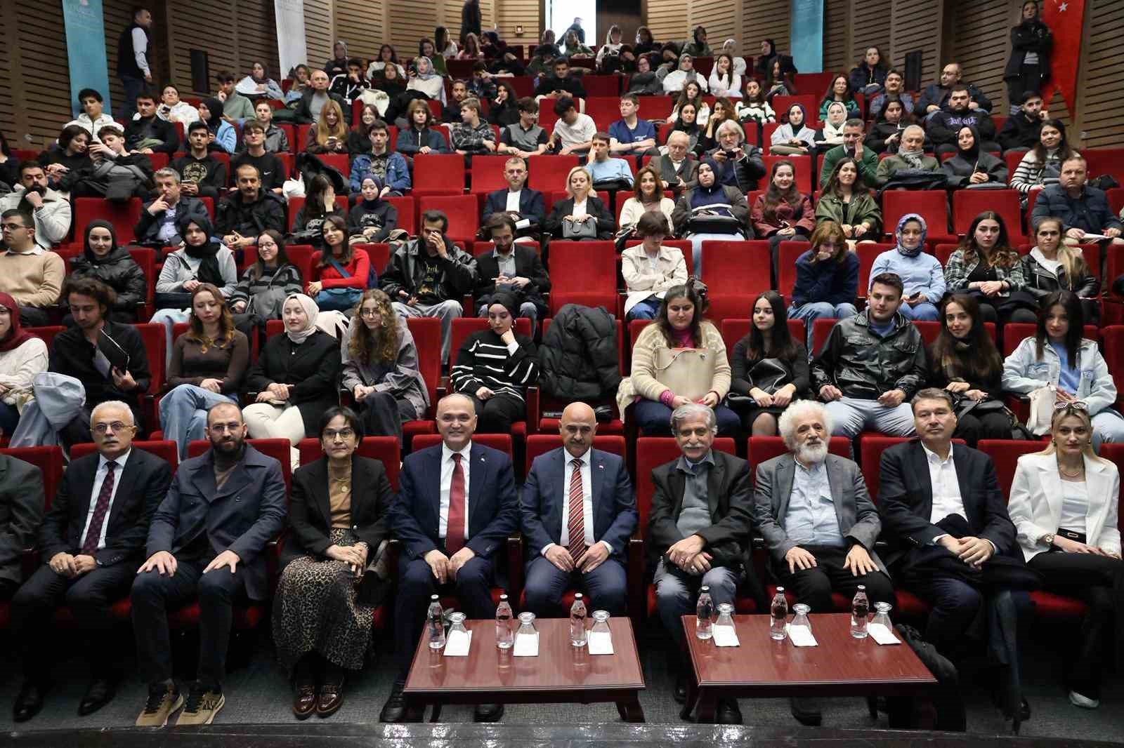 Türkiye’de felsefenin dünü, bugünü ve yarını konuşuldu