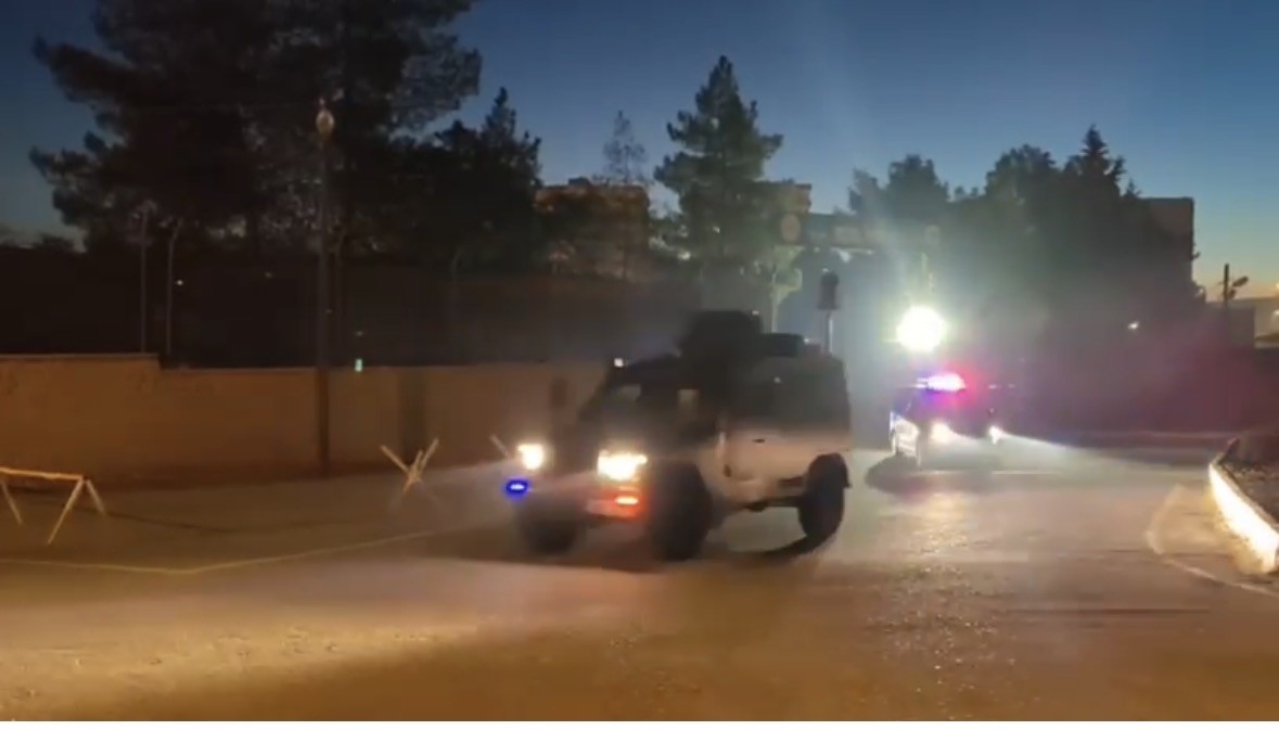 Mardin’de yasa dışı silah imalathanesine baskında çok sayıda silah ele geçirildi