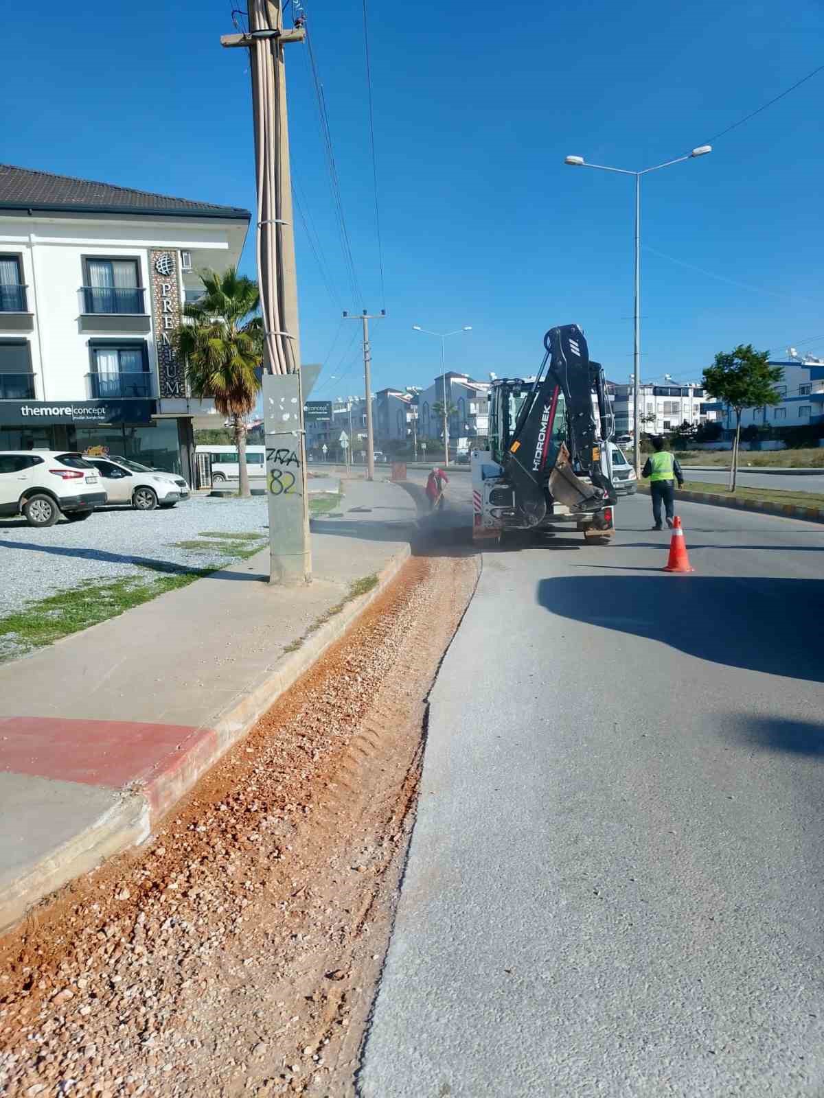 Aydın Büyükşehir il genelinde alt ve üst yapı çalışmalarını sürdürüyor