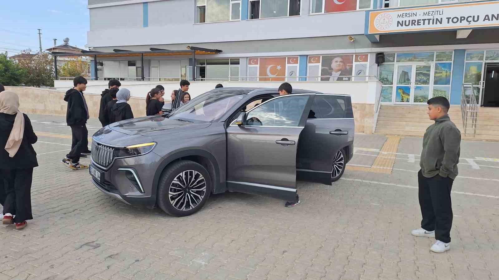 Öğrenciler TOGG’u yakından tanıdı