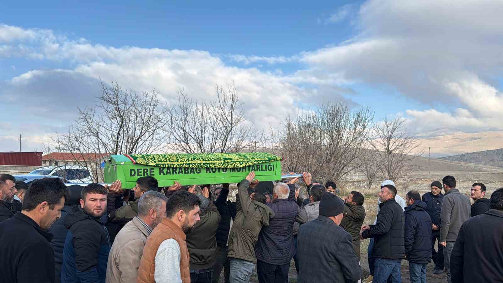 Zihinsel engelli adamın şüpheli ölümünde 3 gözaltı