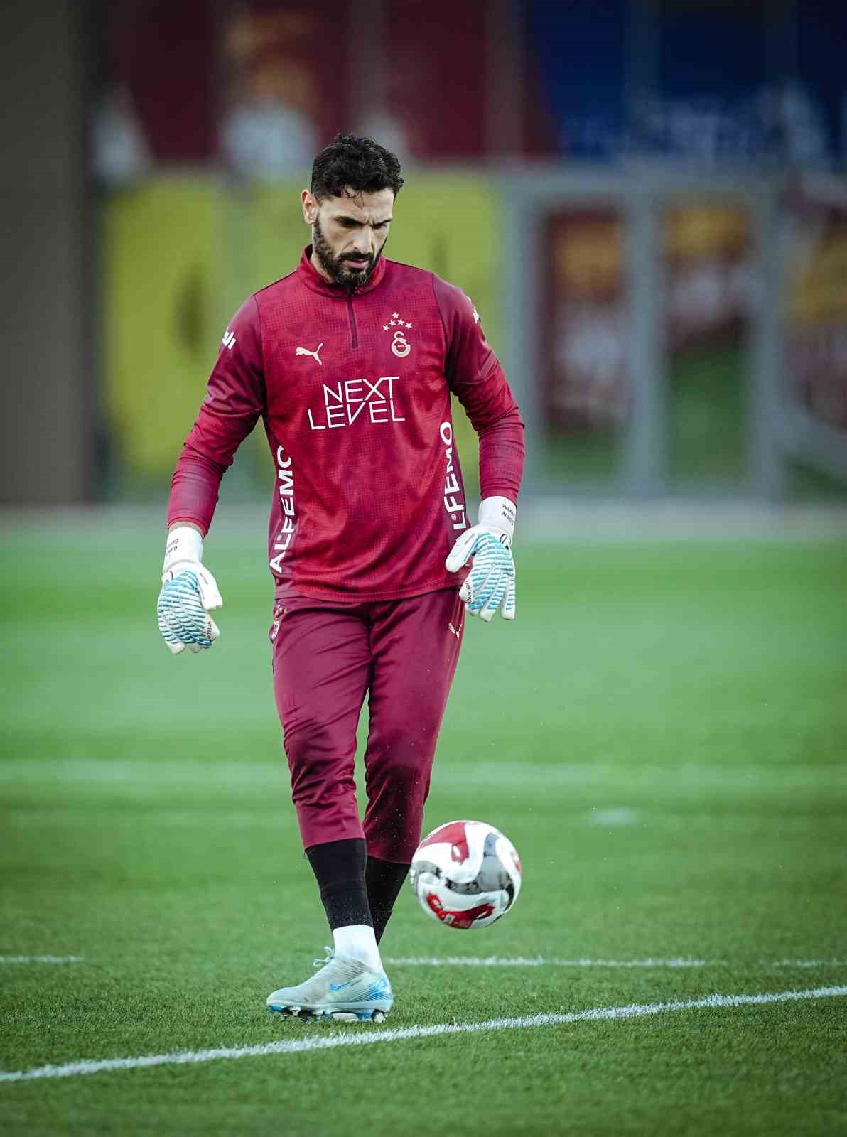 Galatasaray, Antalyaspor maçı hazırlıklarına başladı