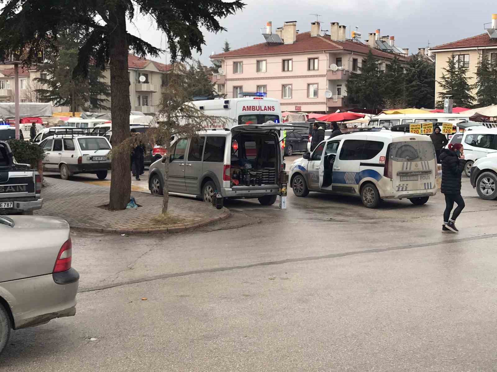 Konya’da pazarda taşlı-sopalı kavga: 5 yaralı