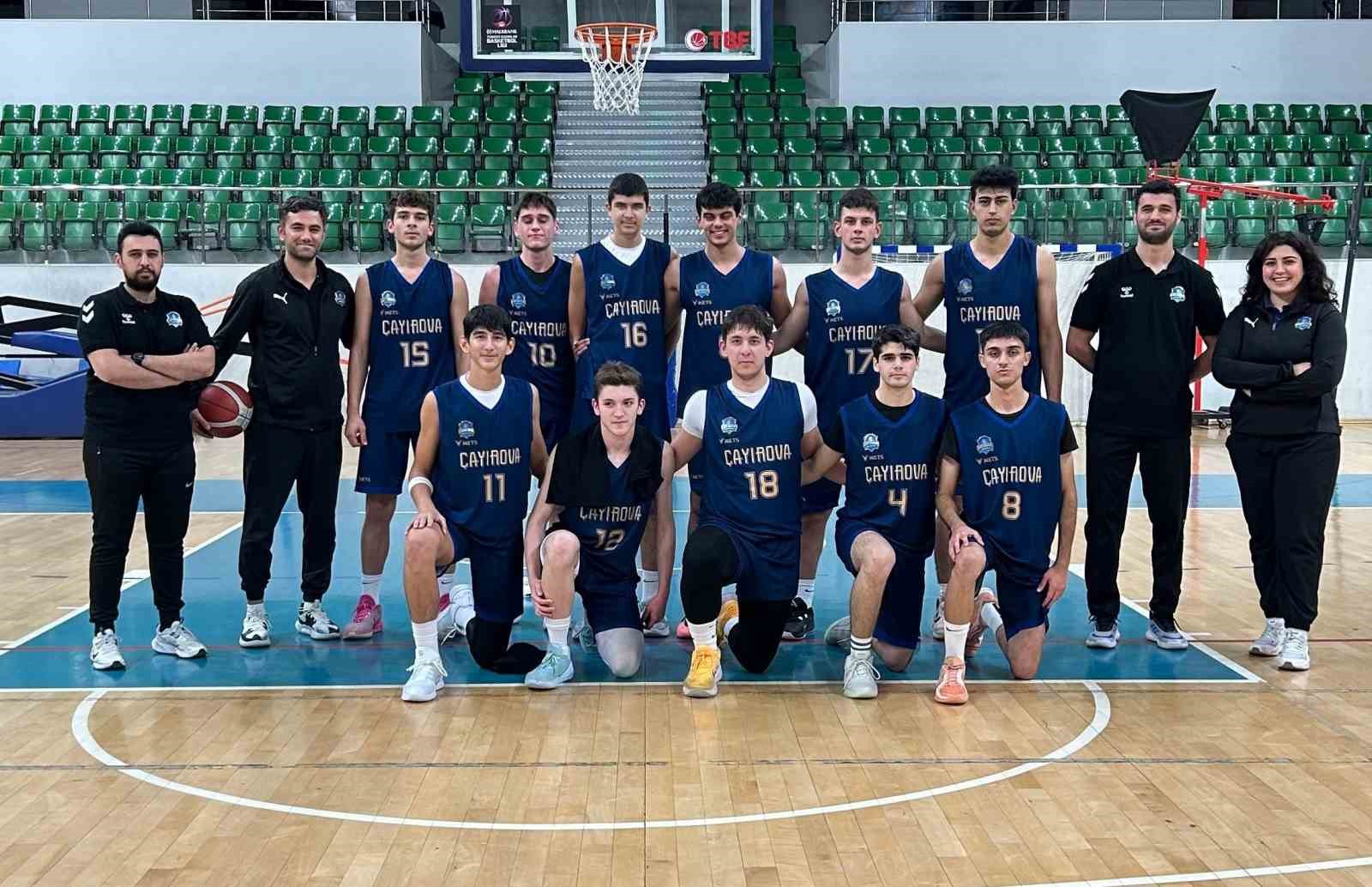 Çayırova Belediyesi U18 Basketbol Takımı grubunu namağlup lider tamamladı