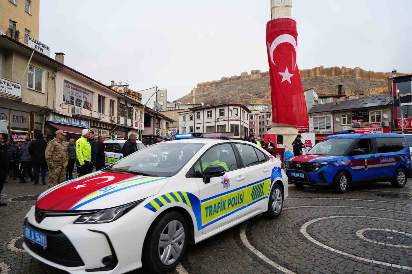Bayburt’un güvenlik filosuna 34 yeni araç eklendi