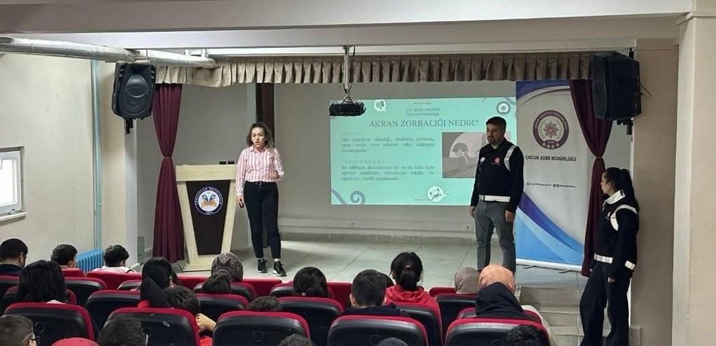 Sinop&rsquo;ta &ouml;ğrencilere &rsquo;g&uuml;venlik&rsquo; dersi
