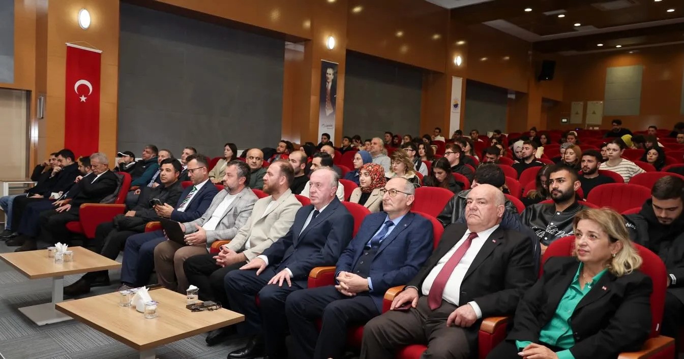 "Geçmişten Geleceğe Gençlik Köprüsü: Ortak Alfabe" programı