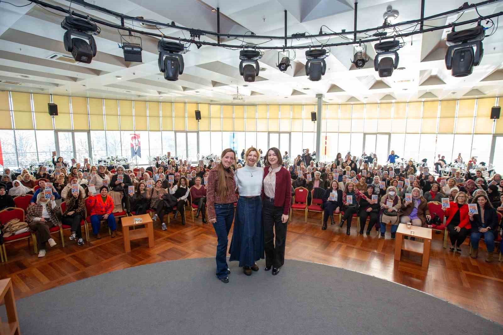 Bursa sanatla yeşeriyor
