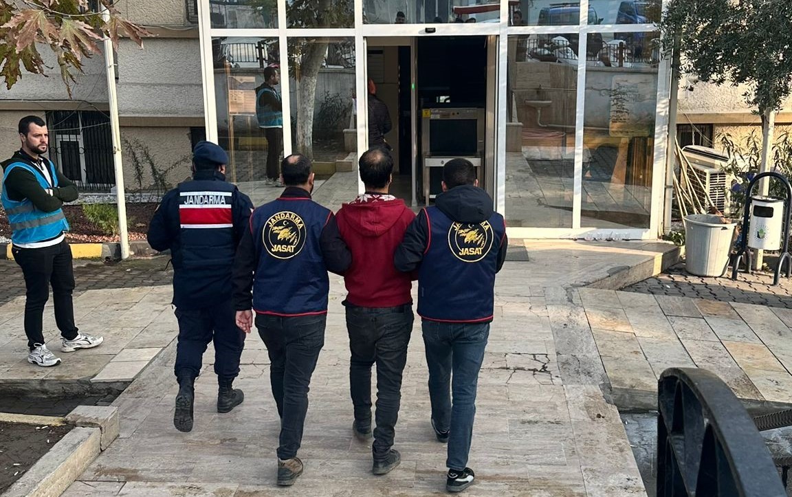 Çiftçilerin korkulu rüyası gaspçı jandarmadan kaçamadı