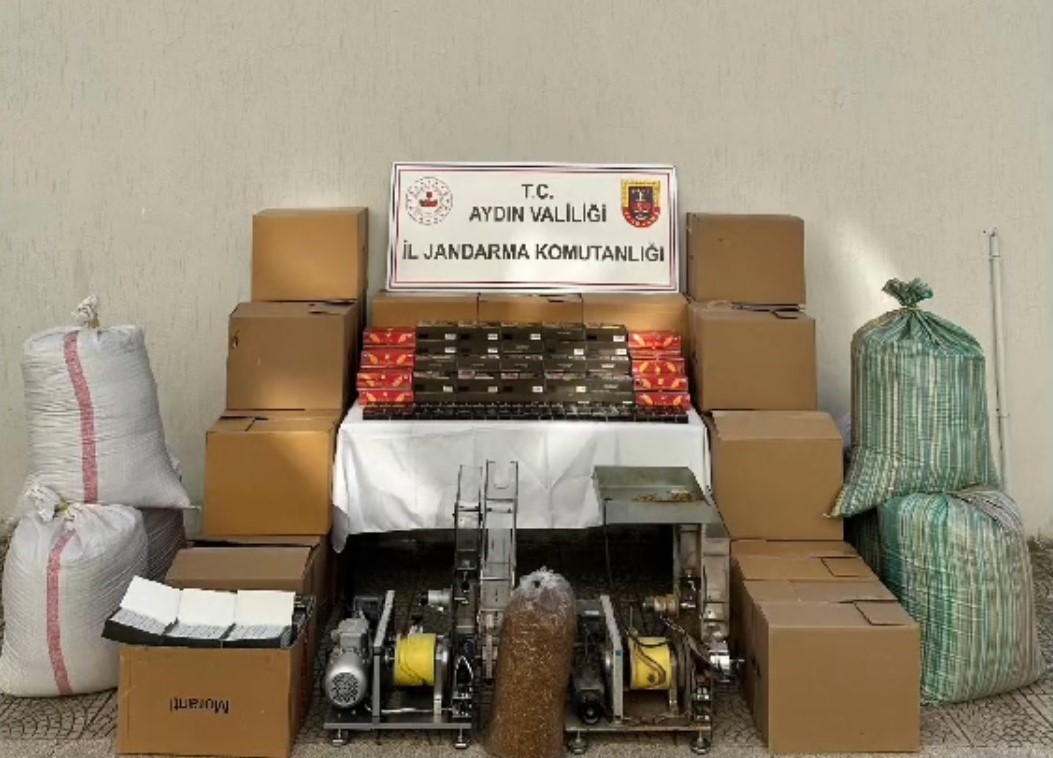 Efeler’de kaçak sigara operasyonu: 2 gözaltı
