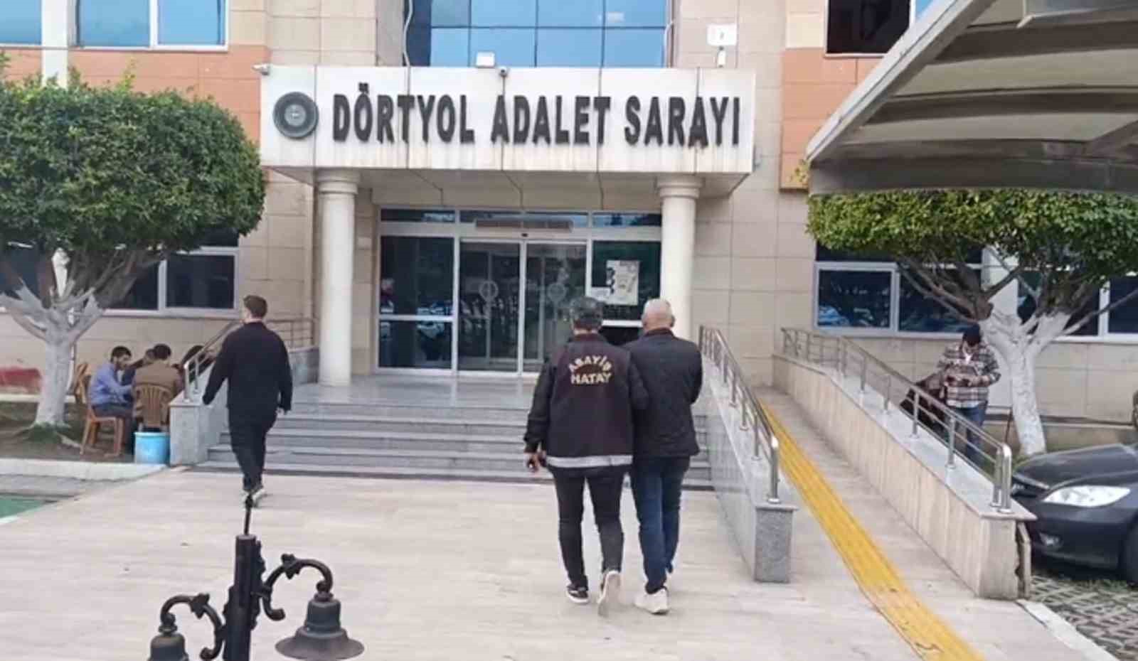 Dörtyol’da hapis cezası ile aranan 4 kişi tutuklandı