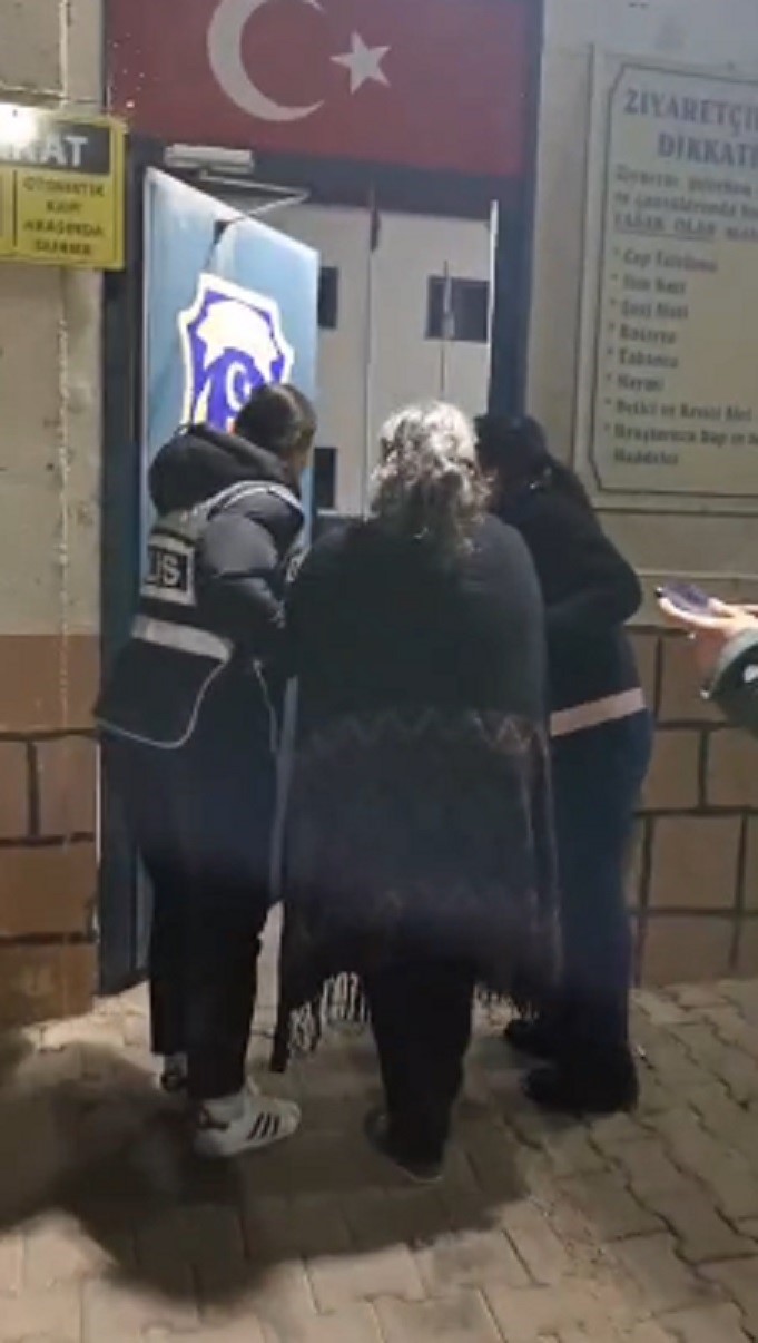 Samandağ’da hırsızlık şüphelisi kadın tutuklandı