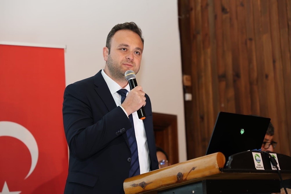 Başkan Dere, Çivril’e kazandırılan hizmetleri vatandaşlarla paylaştı