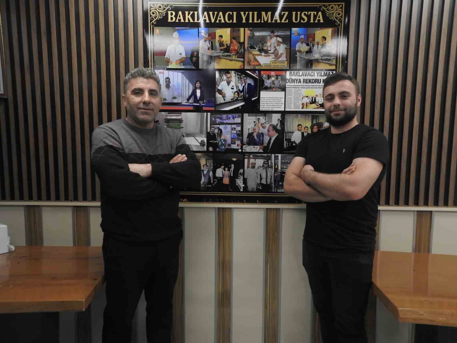 Kilis’te dönercilerden sonra tatlıcı esnafı da indirim akımına katıldı