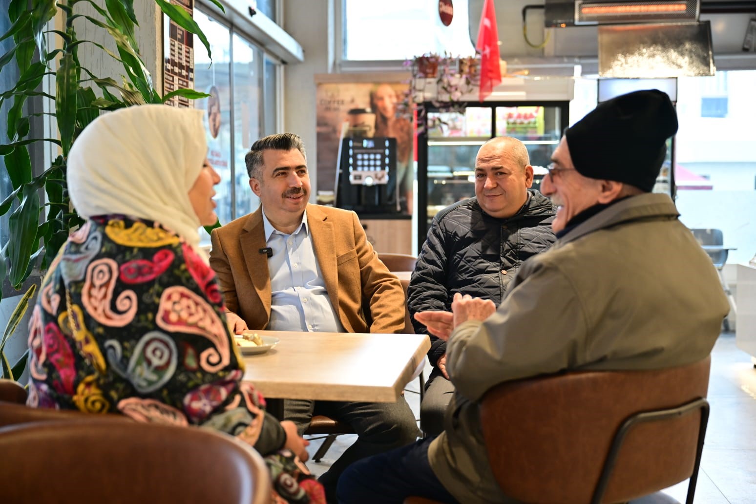 Başkan Yılmaz&rsquo;dan komşu ziyareti