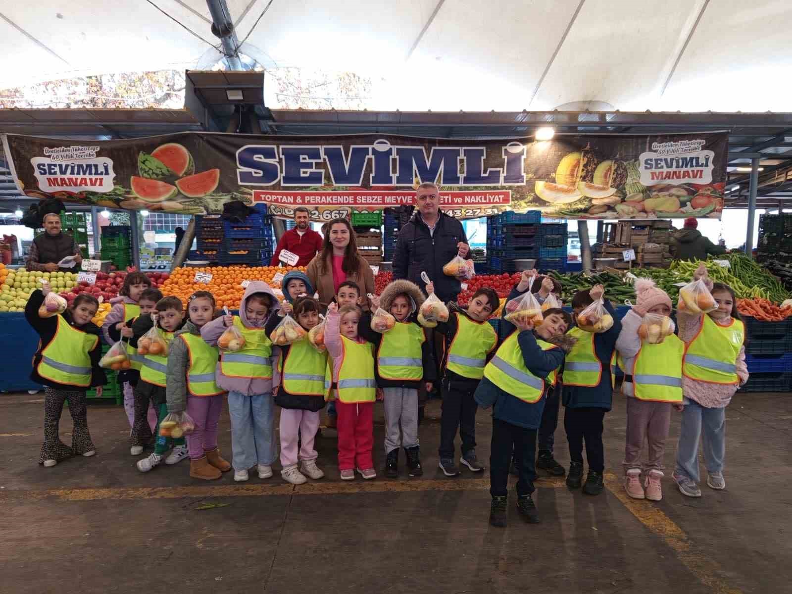 Anaokulu Öğrencilerinden Yerli Malı Haftası’na anlamlı ziyaret