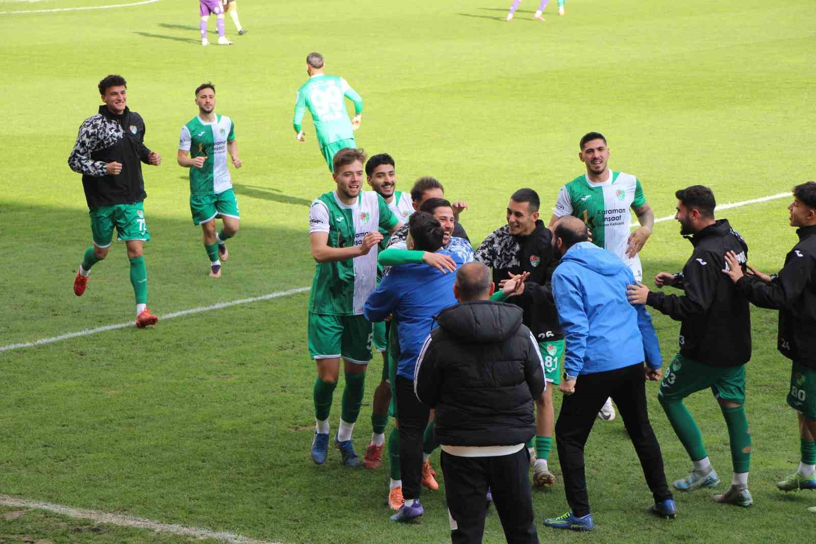 TFF 3. Lig: Amasyaspor: 3 - Artvin Hopaspor: 2
