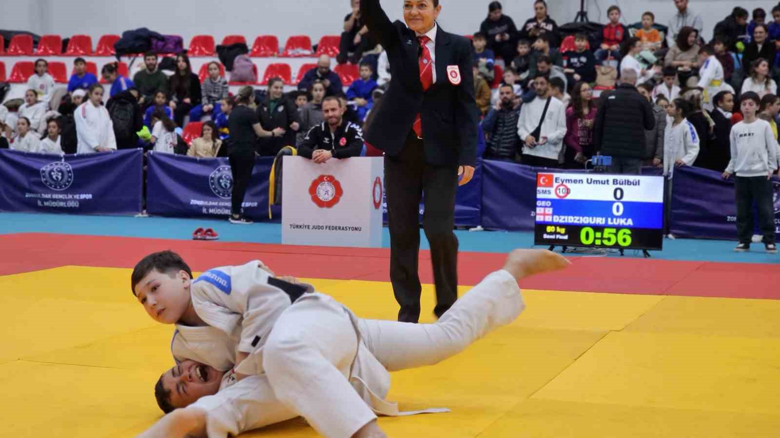 9. Uluslararası Madenci Kupası Judo Turnuvası Zonguldak’ta başladı
