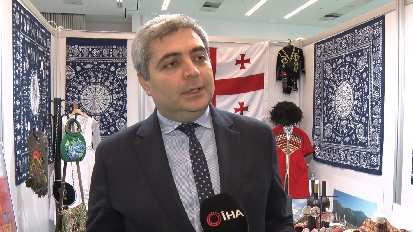 3. D&uuml;nya K&uuml;lt&uuml;rleri Festivali&rsquo;nde Guinness D&uuml;nya Rekoru kırıldı
