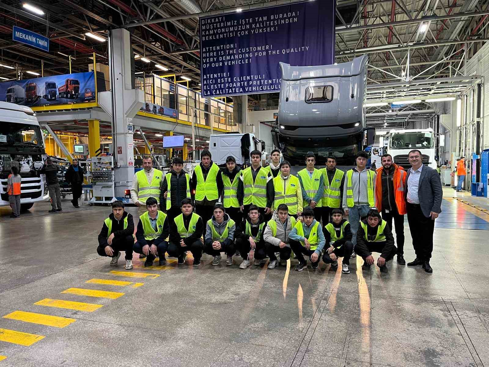 Tutum, Yatırım ve T&uuml;rk Malları Haftası dolayısıyla teknik geziler
