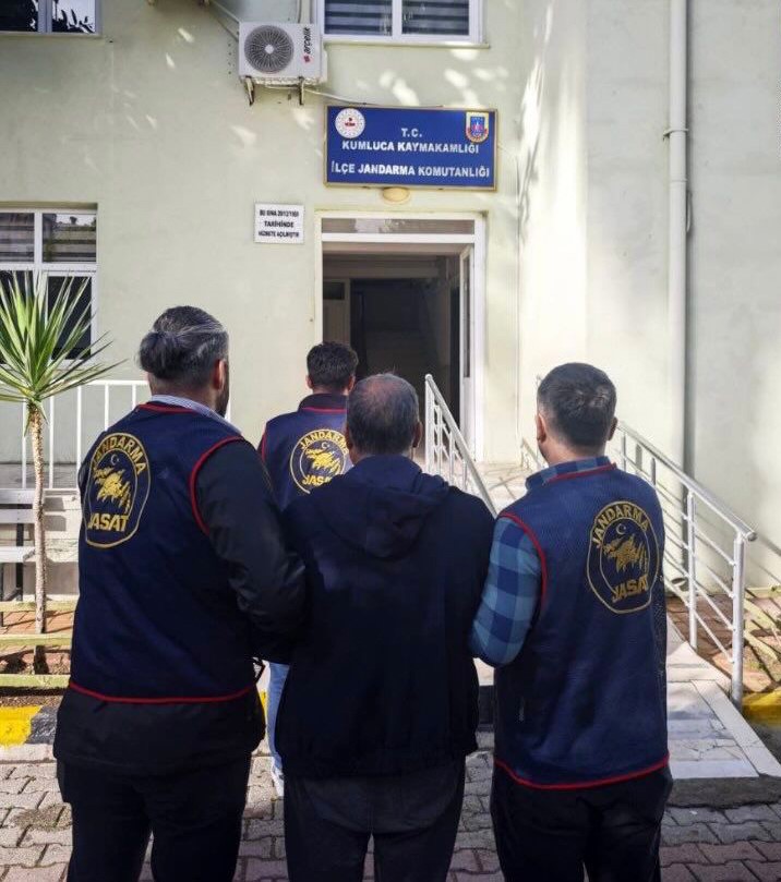 Antalya’da JASAT’tan 72 saatlik operasyon: 203 aranan şahıs yakalandı